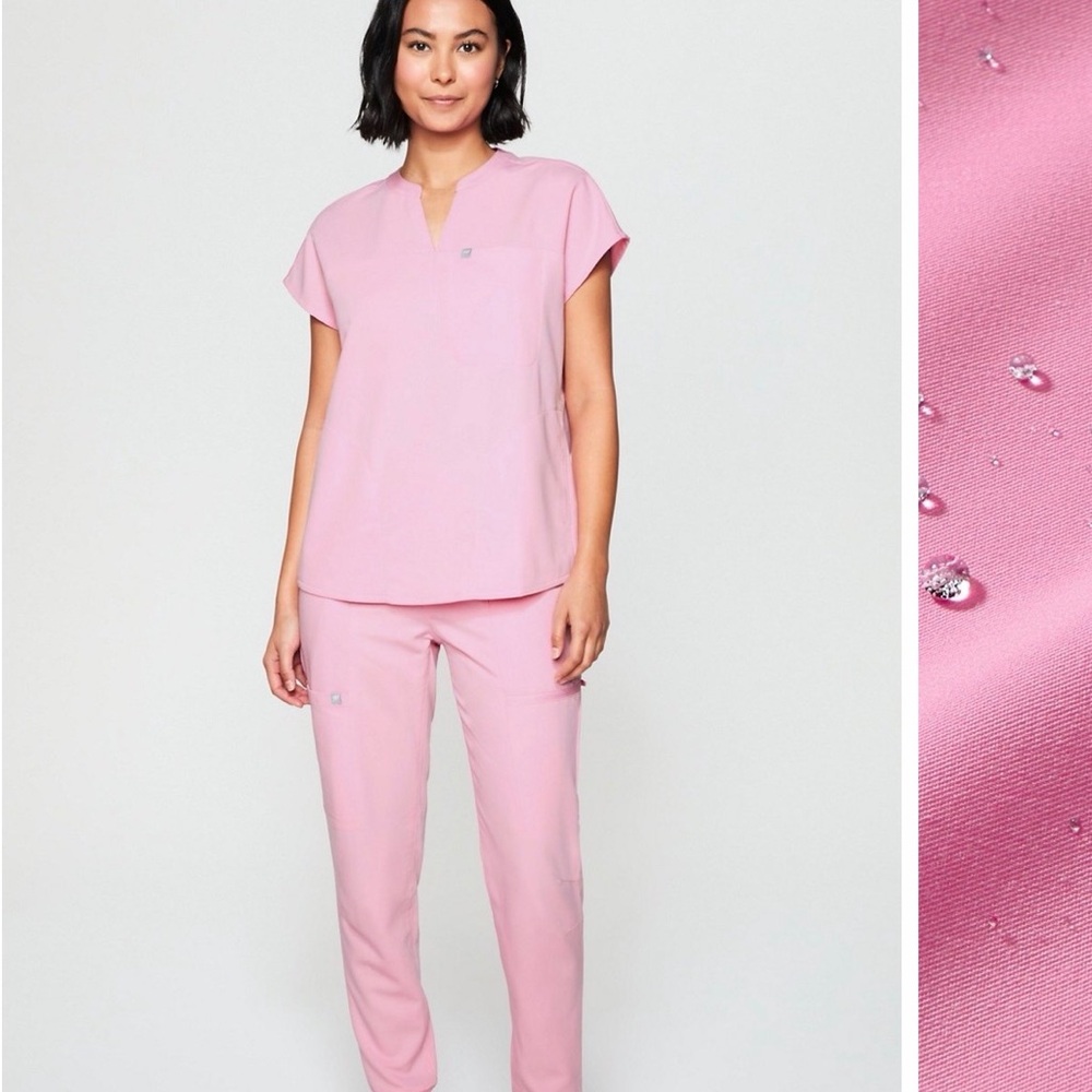 Fabletics Pink scrub set